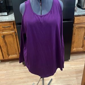 Long sleeve purple T-shirt, thumb holes, plus size 3 Torrid active